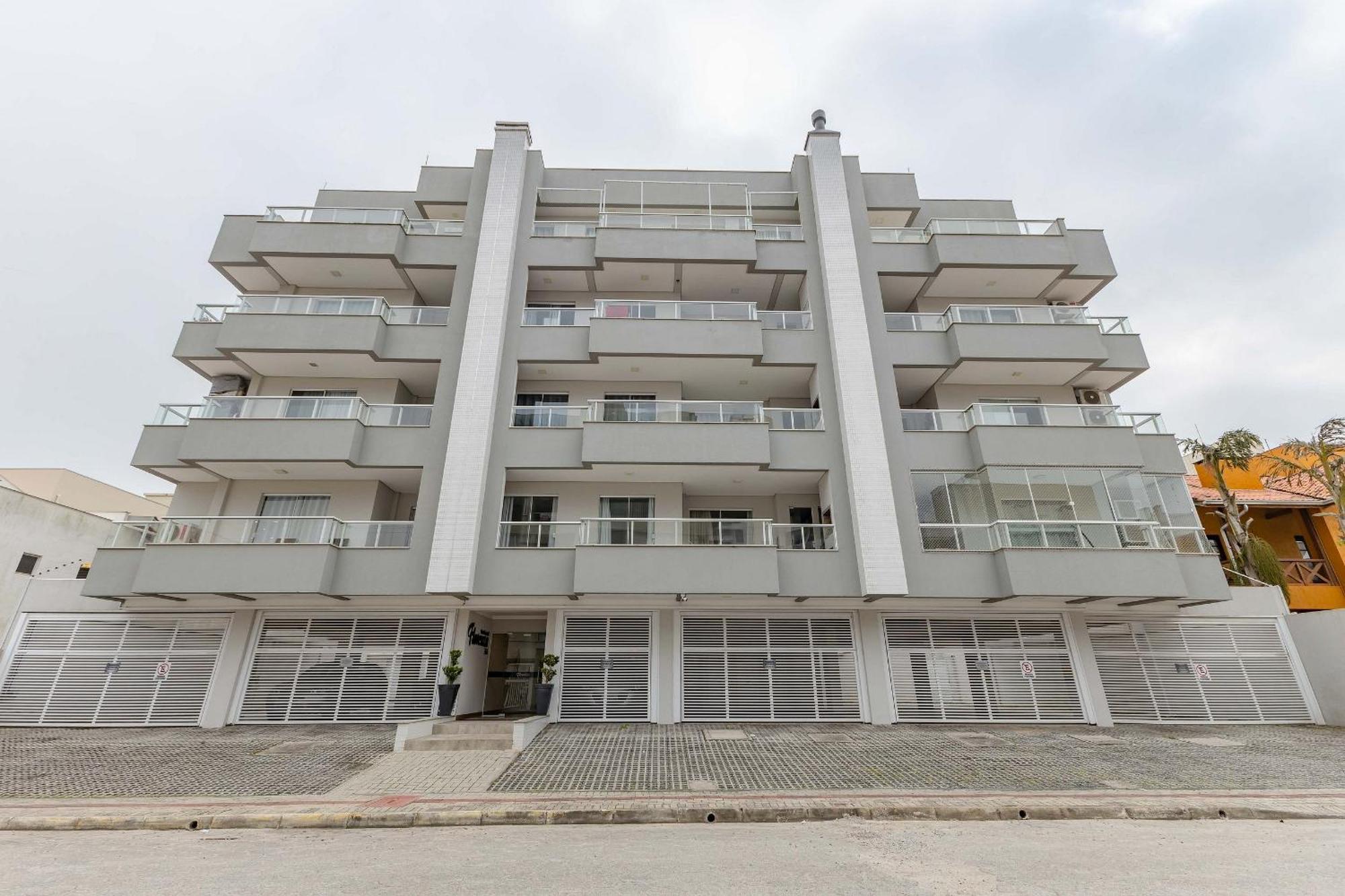 Excelente Apartamento A 2 Minutos Da Praia De Bombas Бомбіняс Екстер'єр фото