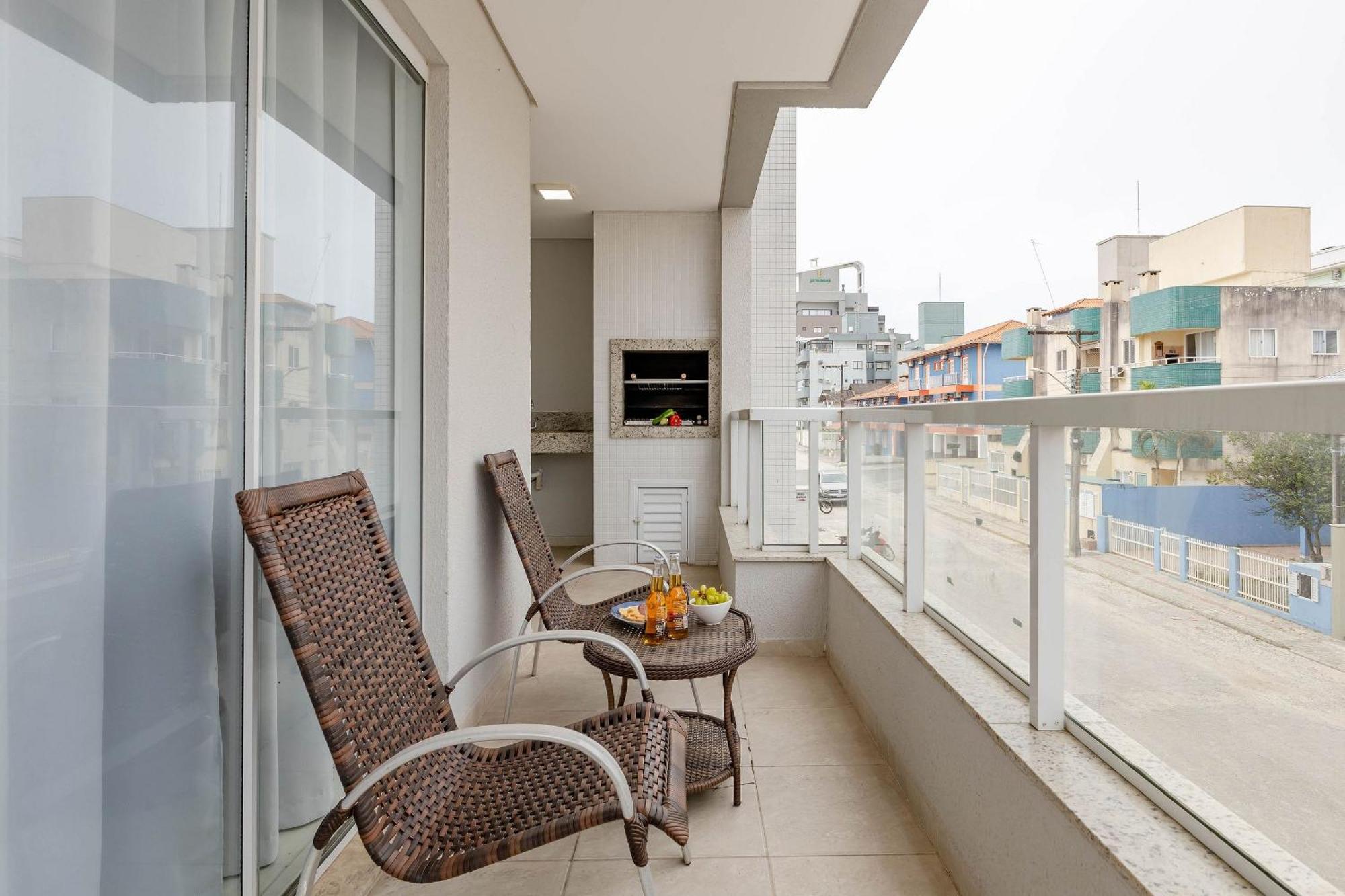 Excelente Apartamento A 2 Minutos Da Praia De Bombas Бомбіняс Екстер'єр фото
